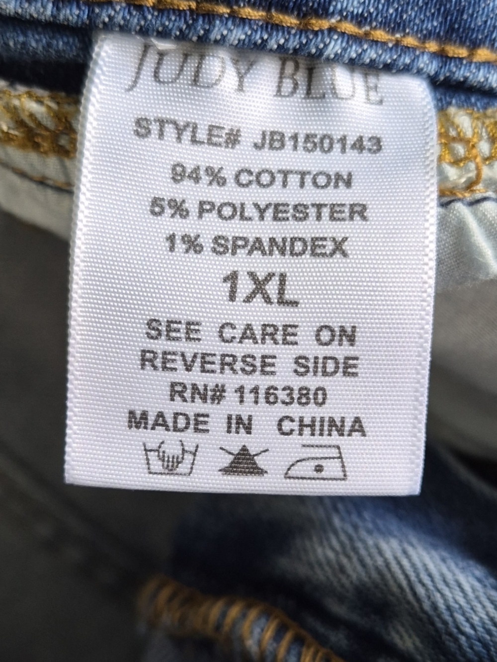 Judy Blue Twice As Much Full Size Run Two-Tone Yoke Shorts 1XL - Picture 9 of 12